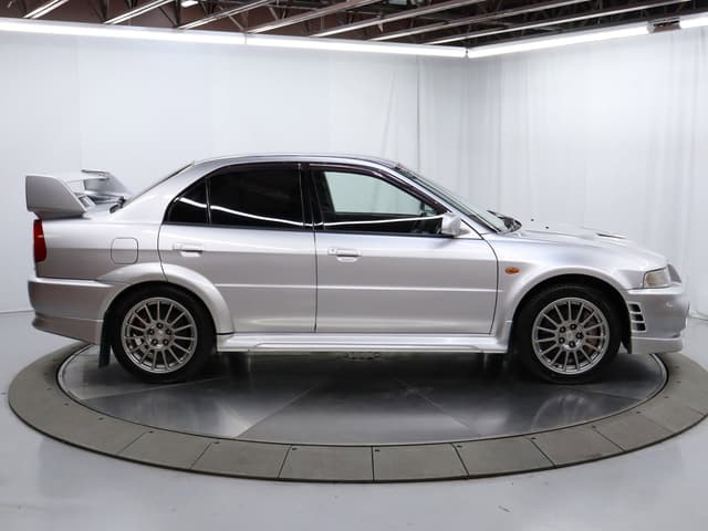 1999 Mitsubishi Lancer Evolution JDM car for sale — photo 7 of 25