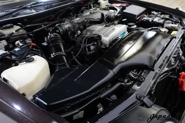1992 Toyota Crown JDM car for sale — photo 24 of 25
