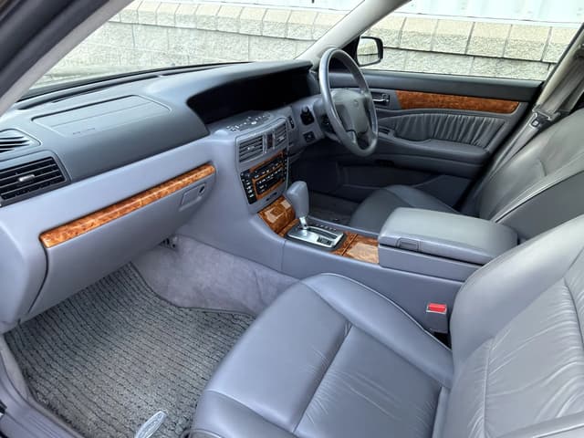2001 Nissan Cedric JDM car for sale — photo 9 of 20