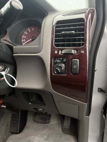 2000 Mitsubishi Pajero JDM car for sale — photo 14 of 16