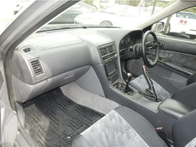 1998 Nissan Skyline JDM car for sale — photo 17 of 25
