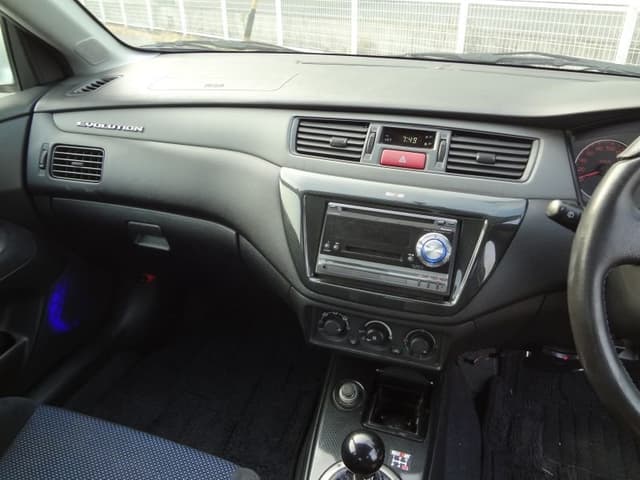 2001 Mitsubishi Lancer Evolution JDM car for sale — photo 2 of 5
