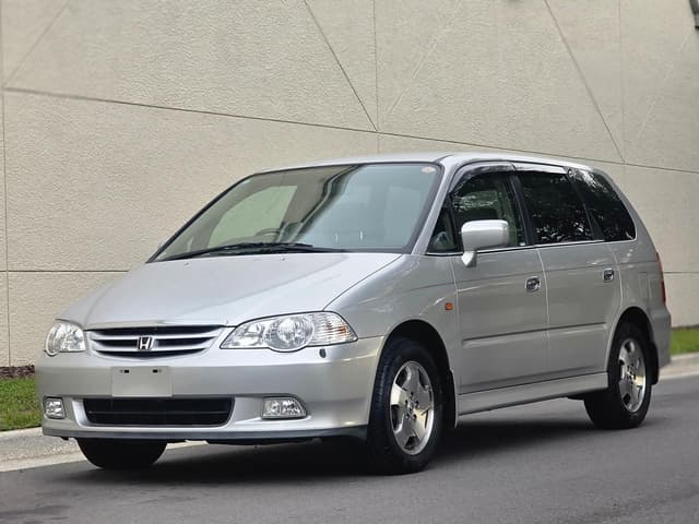 2000 Honda Odyssey JDM car for sale — photo 16 of 25