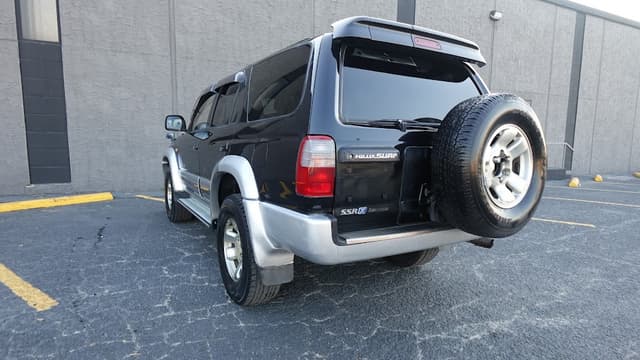 1995 Toyota Hilux Surf JDM car for sale — photo 6 of 14
