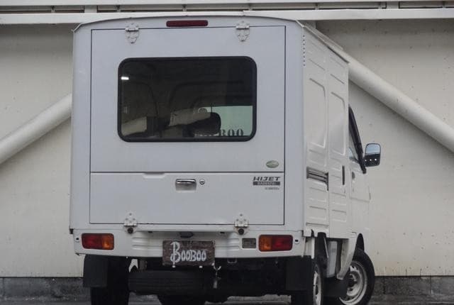 2010 Daihatsu Hijet JDM car for sale — photo 2 of 20