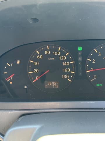 2000 Nissan Elgrand JDM car for sale — photo 3 of 25
