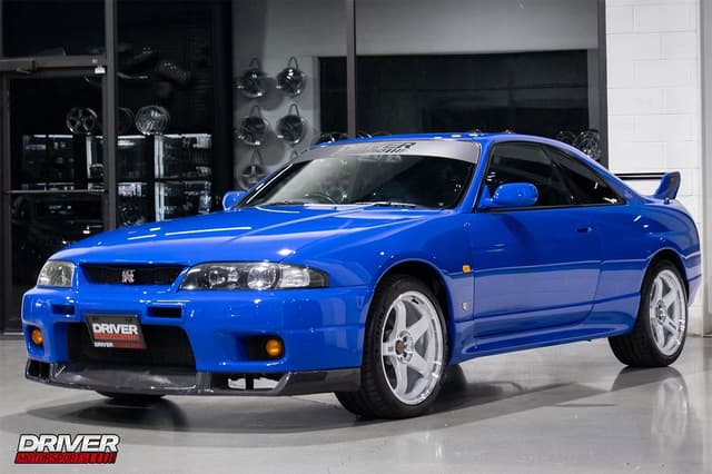 1996 Nissan Skyline JDM car for sale — photo 6 of 25