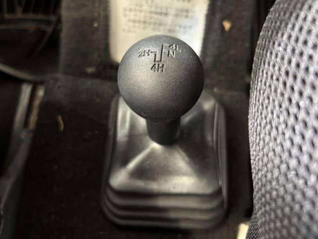 1989 Suzuki Jimny JDM car for sale — photo 15 of 25
