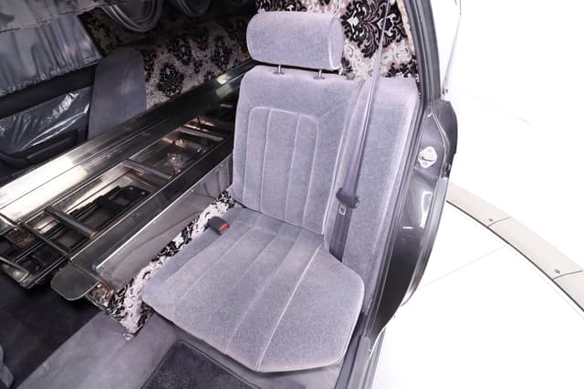1999 Toyota Crown JDM car for sale — photo 19 of 25