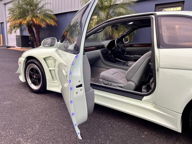 1991 Toyota Soarer JDM car for sale — photo 15 of 21