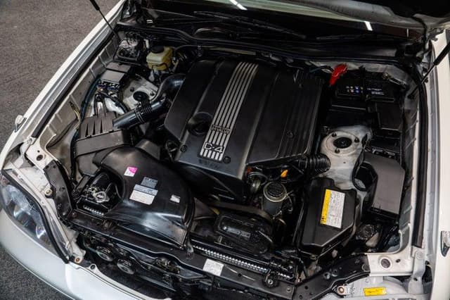 2003 Toyota Crown JDM car for sale — photo 18 of 18