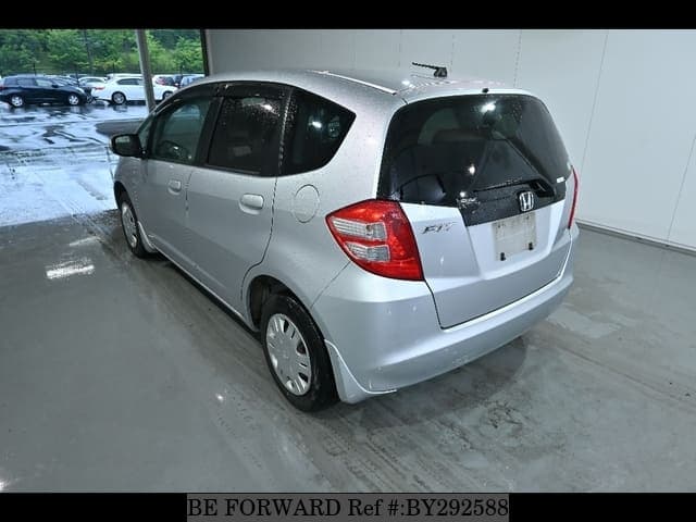 2008 Honda Fit JDM car for sale — photo 4 of 5