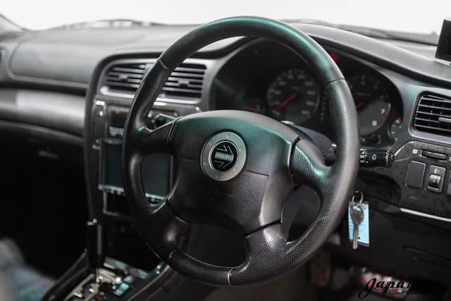 1998 Subaru Legacy JDM car for sale — photo 12 of 25