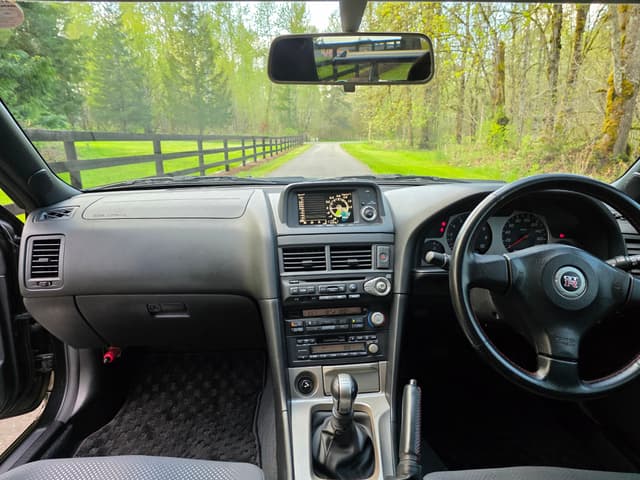 1999 Nissan Skyline JDM car for sale — photo 12 of 15