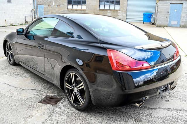 2010 Nissan Skyline JDM car for sale — photo 8 of 23