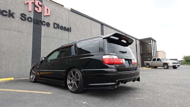 2000 Nissan Stagea JDM car for sale — photo 17 of 21