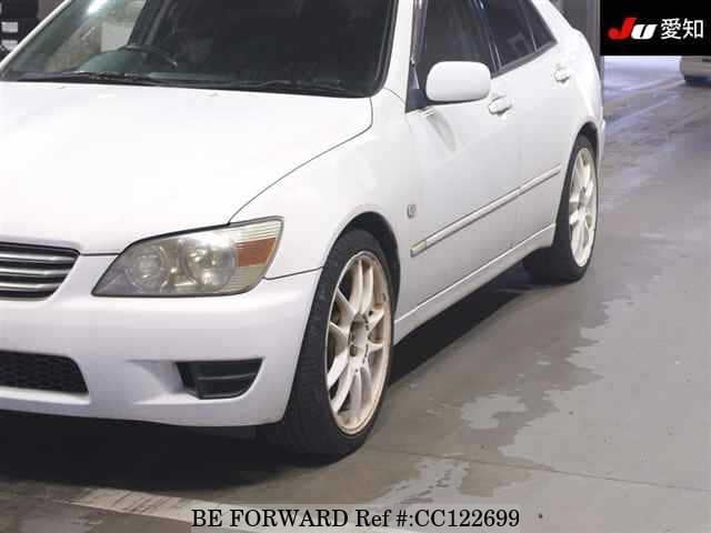 1999 Toyota Altezza JDM car for sale — photo 7 of 8