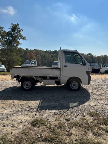 1996 Daihatsu Hijet JDM car for sale — photo 6 of 25