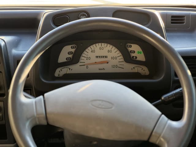 1997 Mitsubishi Minicab JDM car for sale — photo 15 of 17