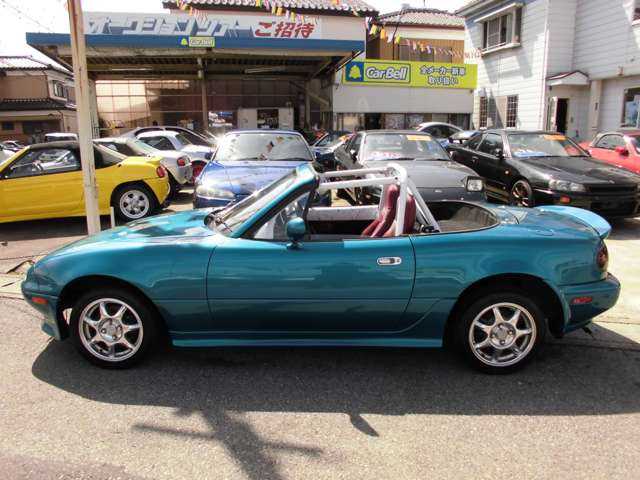 1997 Mazda Roadster (Eunos Roadster / MX-5) JDM car for sale — photo 15 of 20