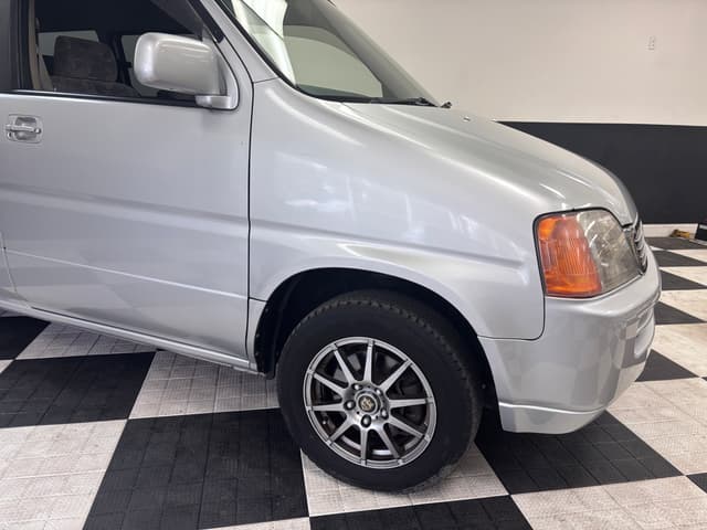 1999 Honda Stepwagon JDM car for sale — photo 10 of 25