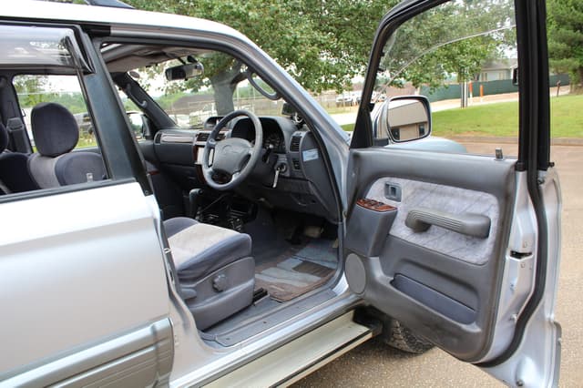 1996 Toyota Land Cruiser Prado JDM car for sale — photo 5 of 22