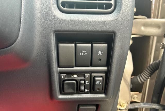 2004 Suzuki Every JDM car for sale — photo 22 of 25