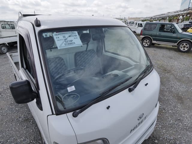2002 Daihatsu Hijet JDM car for sale — photo 12 of 25