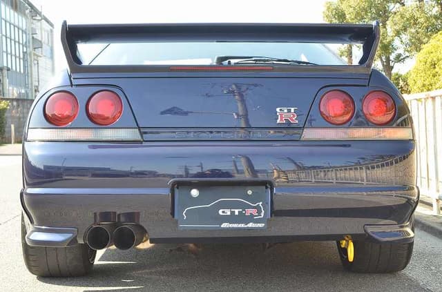 1997 Nissan Skyline JDM car for sale — photo 5 of 11