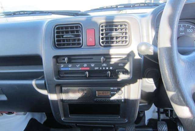 2009 Suzuki Carry JDM car for sale — photo 10 of 25