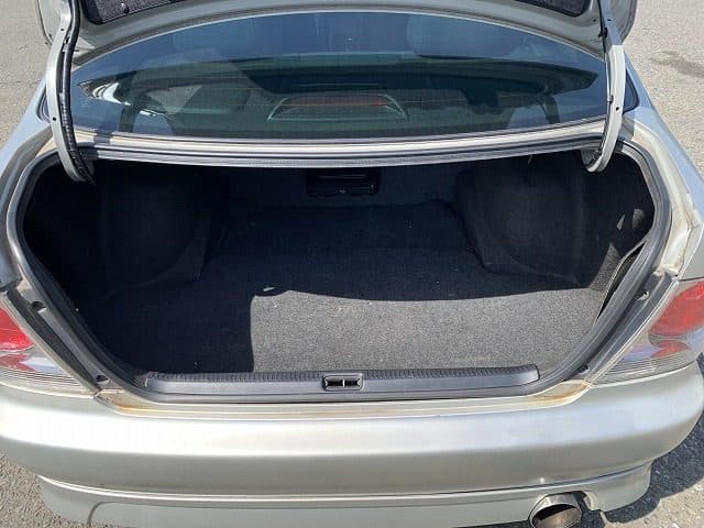 1999 Toyota Altezza JDM car for sale — photo 12 of 12