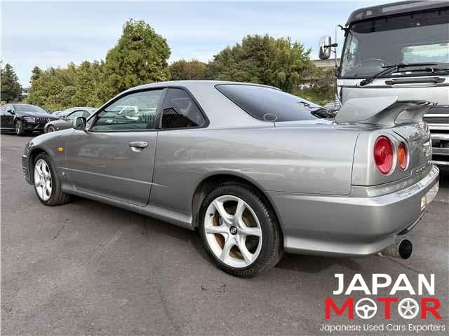 1998 Nissan Skyline JDM car for sale — photo 2 of 3