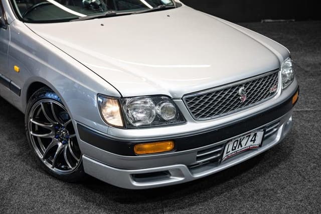 1997 Nissan Stagea JDM car for sale — photo 13 of 20
