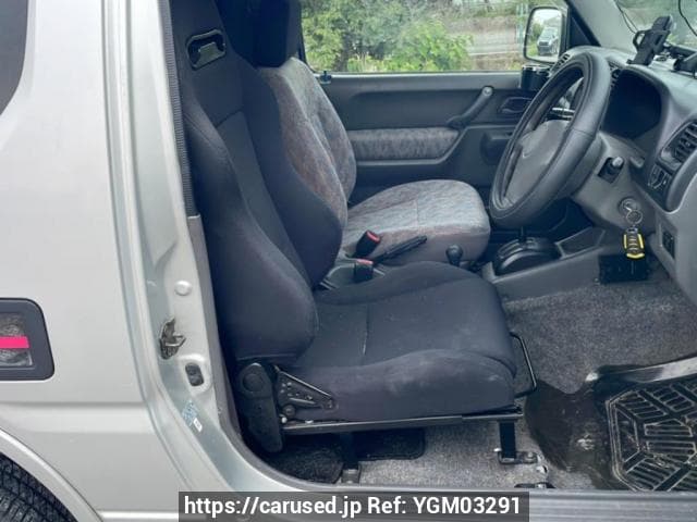 2000 Suzuki Jimny JDM car for sale — photo 13 of 25