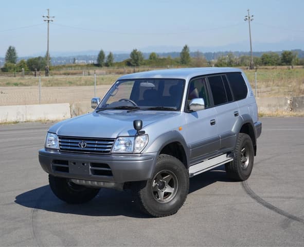 1997 Toyota Land Cruiser JDM car for sale — photo 3 of 10
