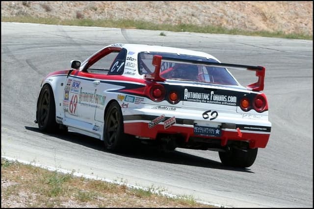 1999 Nissan Skyline JDM car for sale — photo 10 of 17
