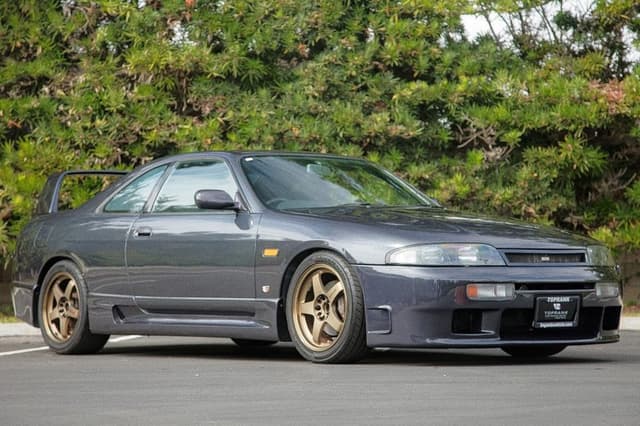 1995 Nissan Skyline JDM car for sale — photo 14 of 25