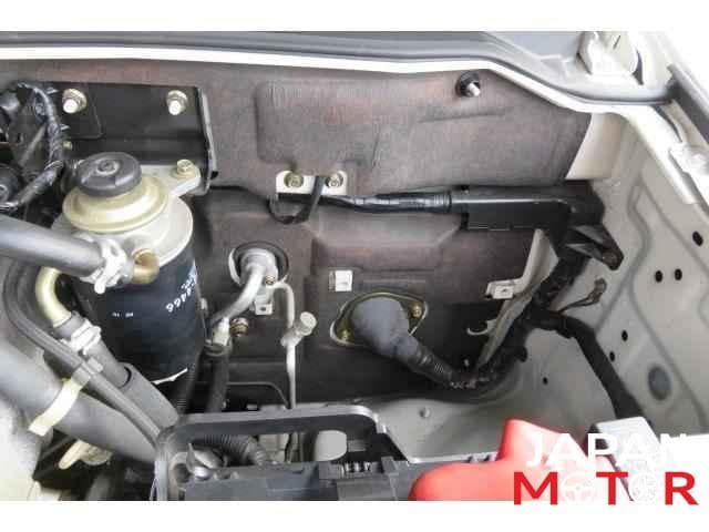 2000 Mitsubishi Pajero JDM car for sale — photo 4 of 10