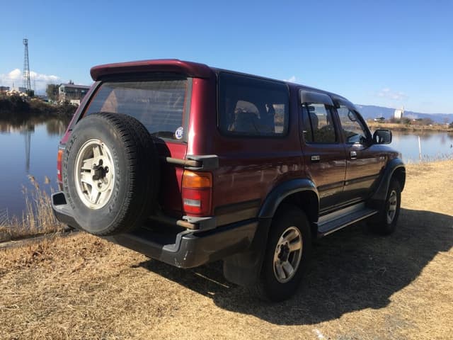 1993 Toyota Hilux Surf JDM car for sale — photo 4 of 5
