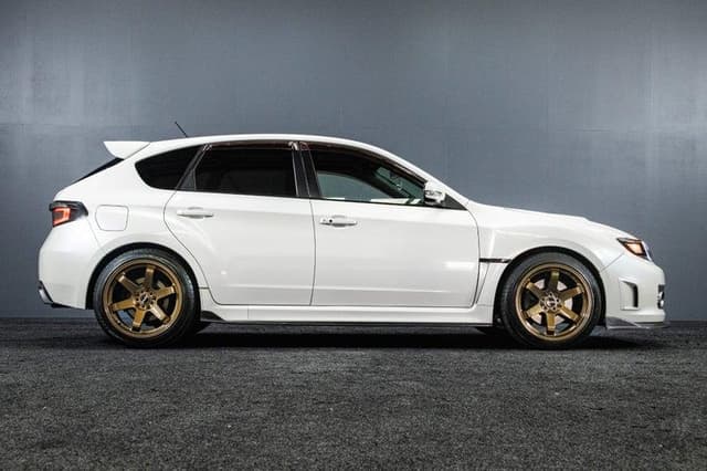 2009 Subaru Impreza JDM car for sale — photo 10 of 16