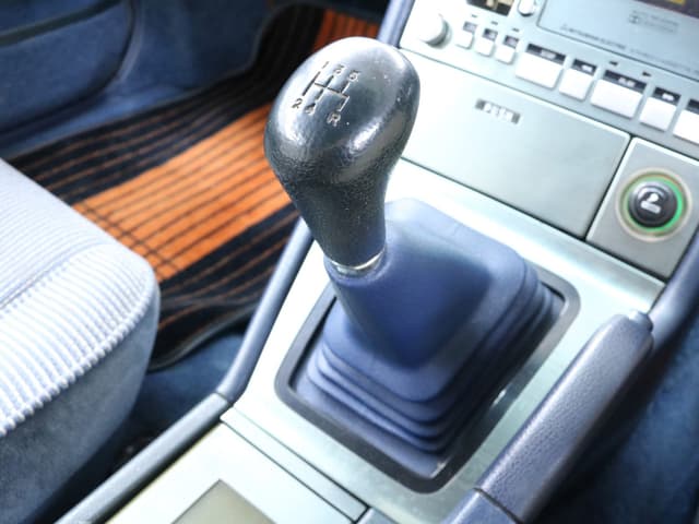1981 Mazda Cosmo JDM car for sale — photo 16 of 25