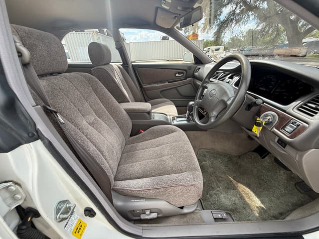 1996 Toyota Mark II JDM car for sale — photo 18 of 21