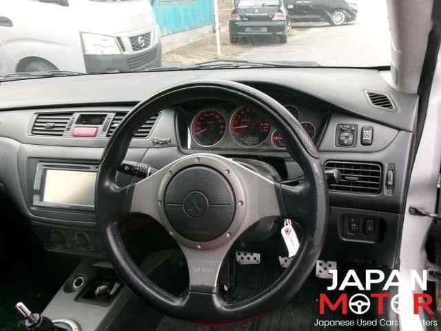 2001 Mitsubishi Lancer Evolution JDM car for sale — photo 8 of 13