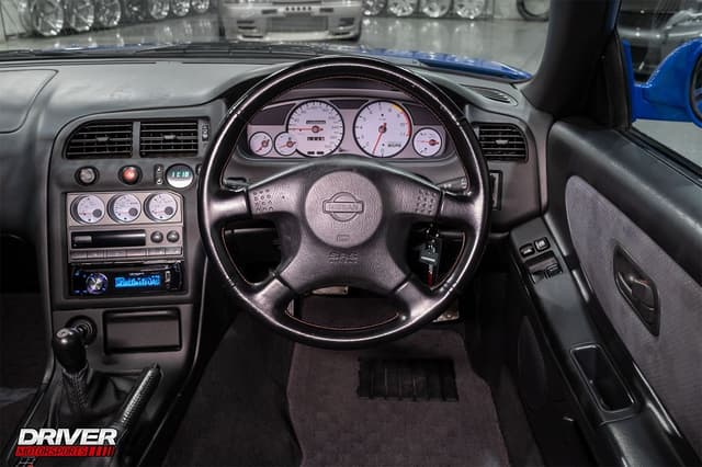 1996 Nissan Skyline JDM car for sale — photo 3 of 25