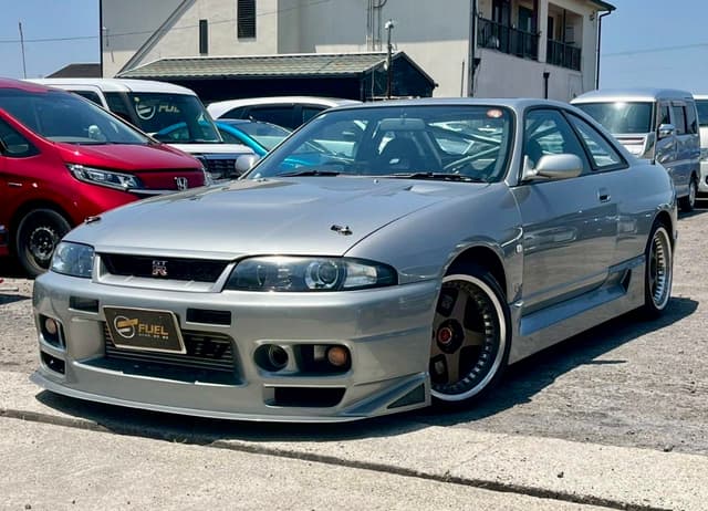 1995 Nissan Skyline JDM car for sale — photo 4 of 25