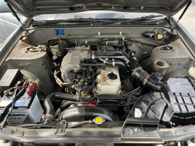 1989 Nissan Laurel JDM car for sale — photo 15 of 17