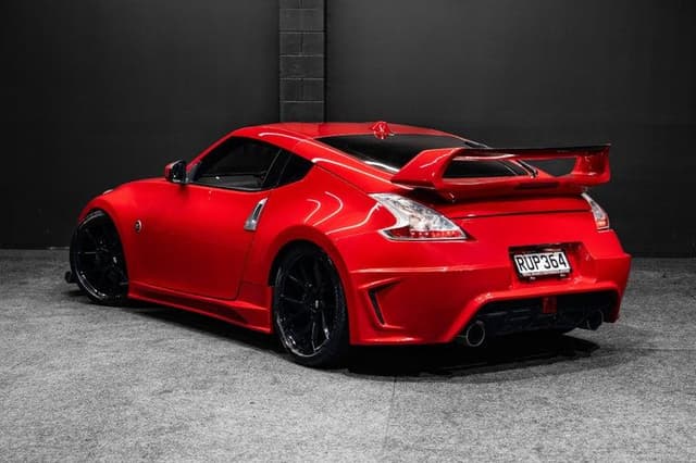 2009 Nissan Fairlady Z JDM car for sale — photo 2 of 19