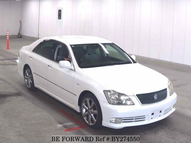 2004 Toyota Crown JDM car for sale — photo 4 of 6