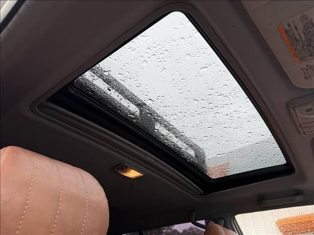 2000 Toyota Land Cruiser Prado JDM car for sale — photo 4 of 13
