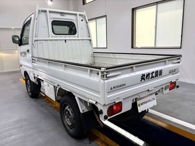 1997 Mitsubishi Minicab JDM car for sale — photo 3 of 25